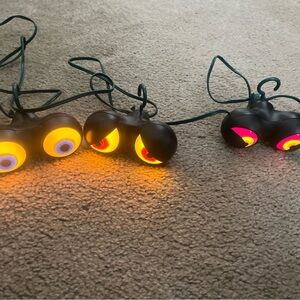 Halloween Set of Spooky Eerie Eyes String blinking Lights Monster Peepers Y2K